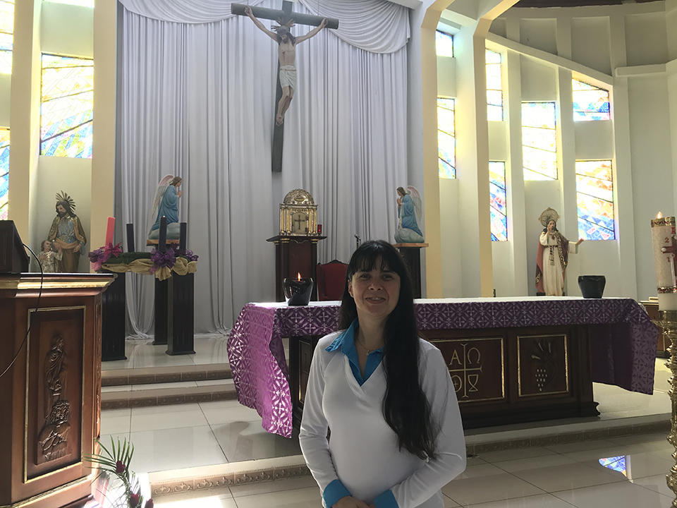 Canto de funerales Ministerio de Silvia Rodriguez